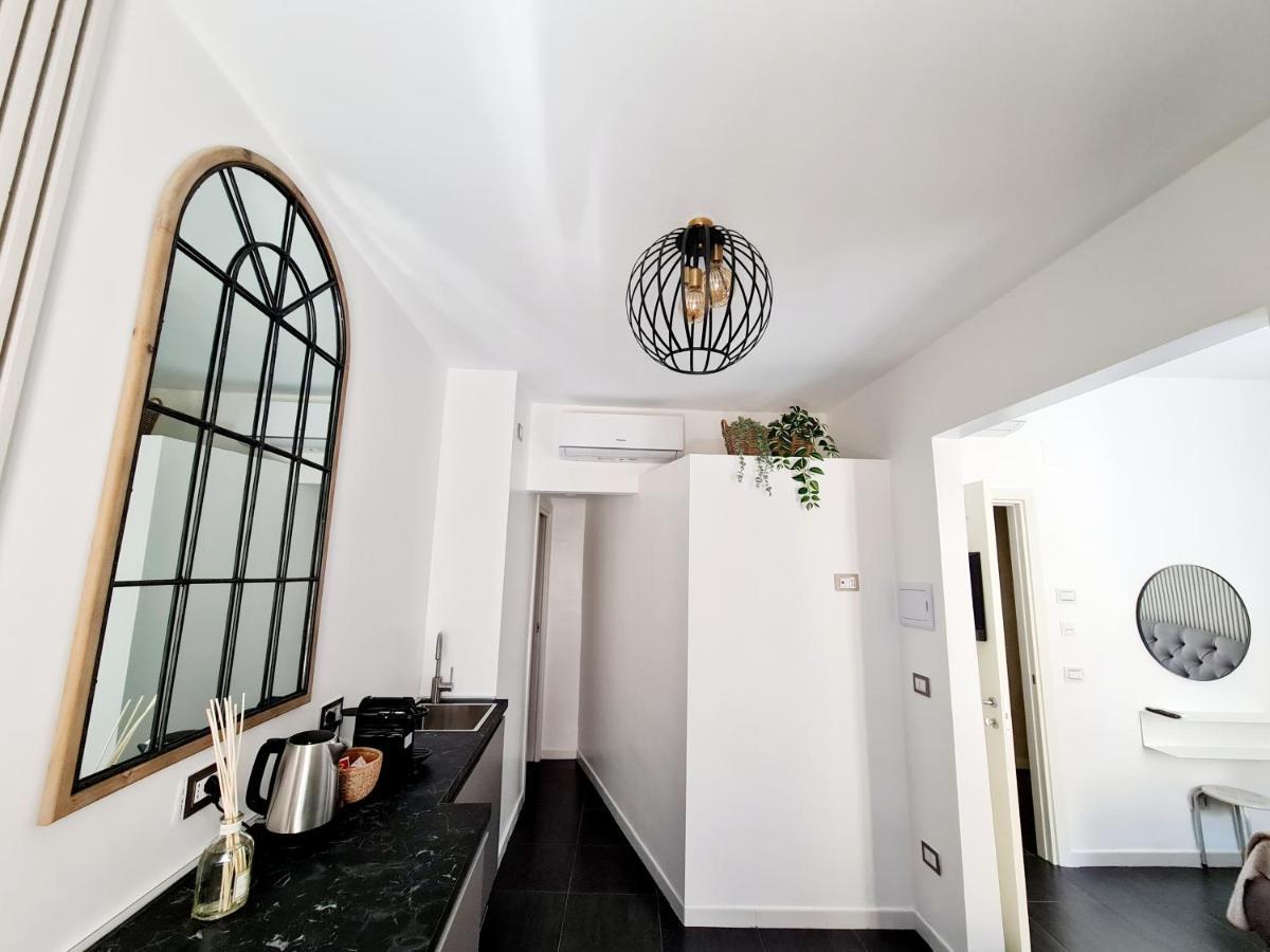 Lena Suite Bari Vecchia Экстерьер фото